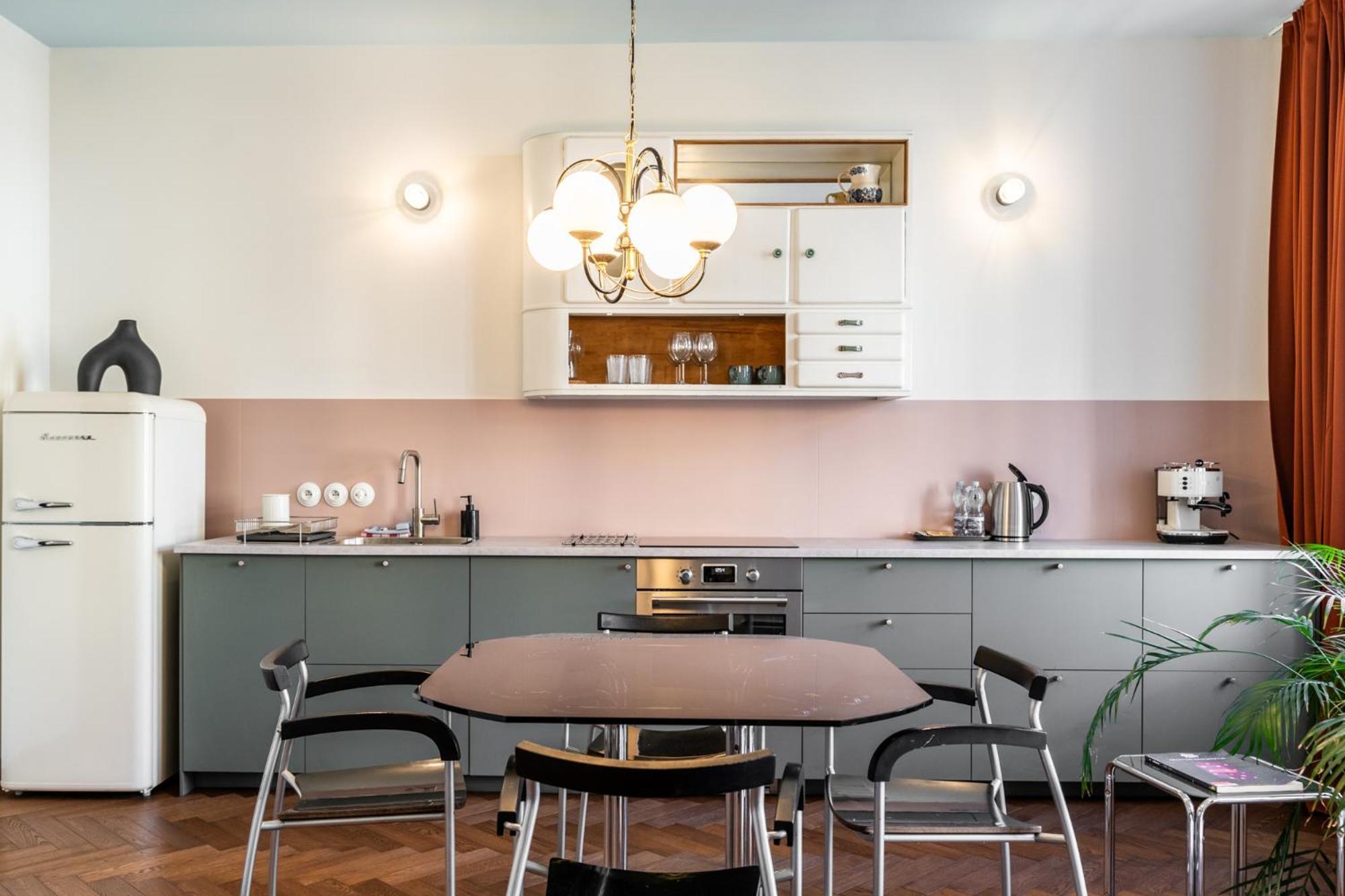 Stylowy Apartament W Centrum - Opolska Katowice Luaran gambar